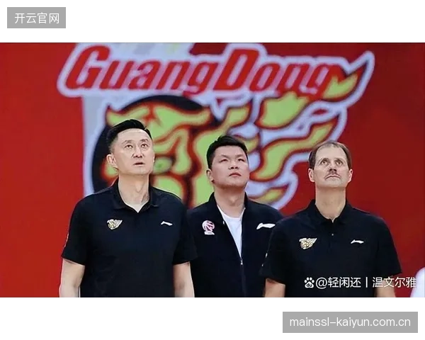 朱芳雨着眼下季阵容重塑，或追逐超级得分手布朗与护框中锋巴吉，旨在解决得分延续性问题。